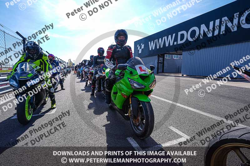 donington no limits trackday;donington park photographs;donington trackday photographs;no limits trackdays;peter wileman photography;trackday digital images;trackday photos